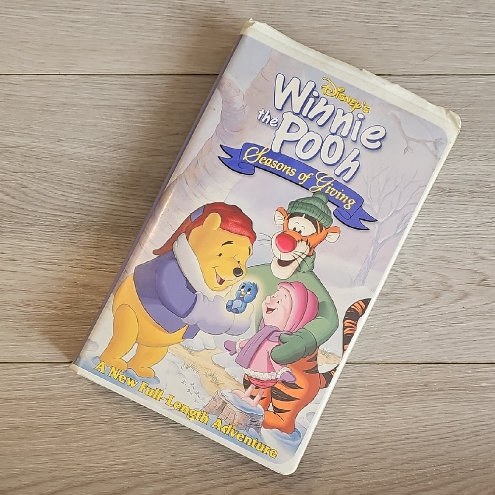 Vintage Winnie The Pooh‎ Seasons Of Giving VHS Tape